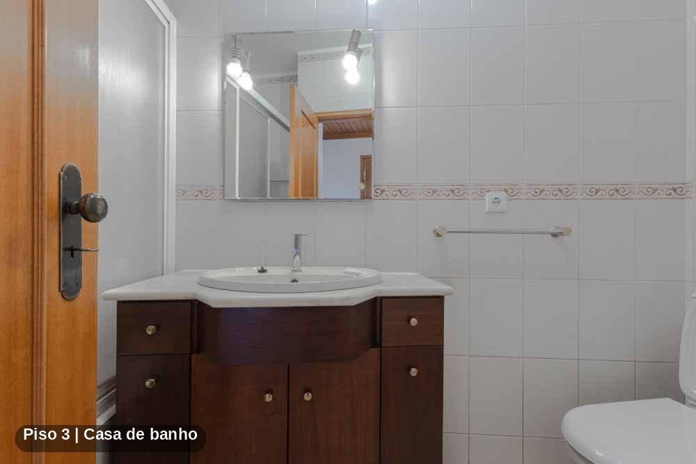 Casa de banho — fotografia real